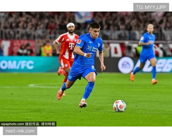 瓦拉内状态回暖，助球队力克强敌赢得关键胜利