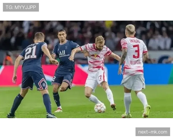 纽伦堡中场组织力显著增强,助推球队冲击联赛新高 纽伦堡中场组织力显著增强,助推球队冲击联赛新高